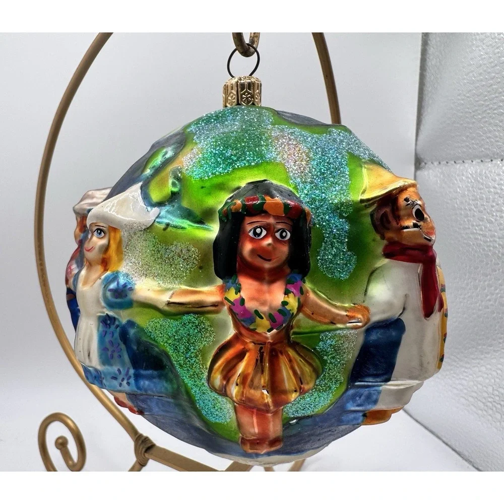 Christopher Radko United We Stand Christmas Ornament World Holding‎ Hands 1999